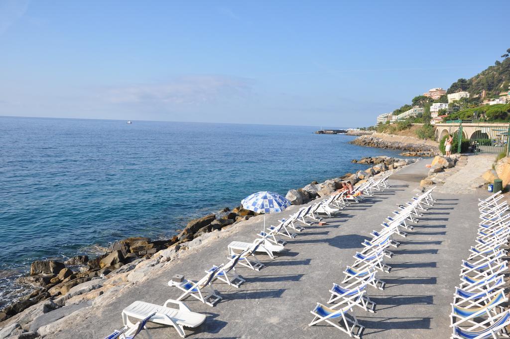 Campsite Villaggio Dei Fiori 4*