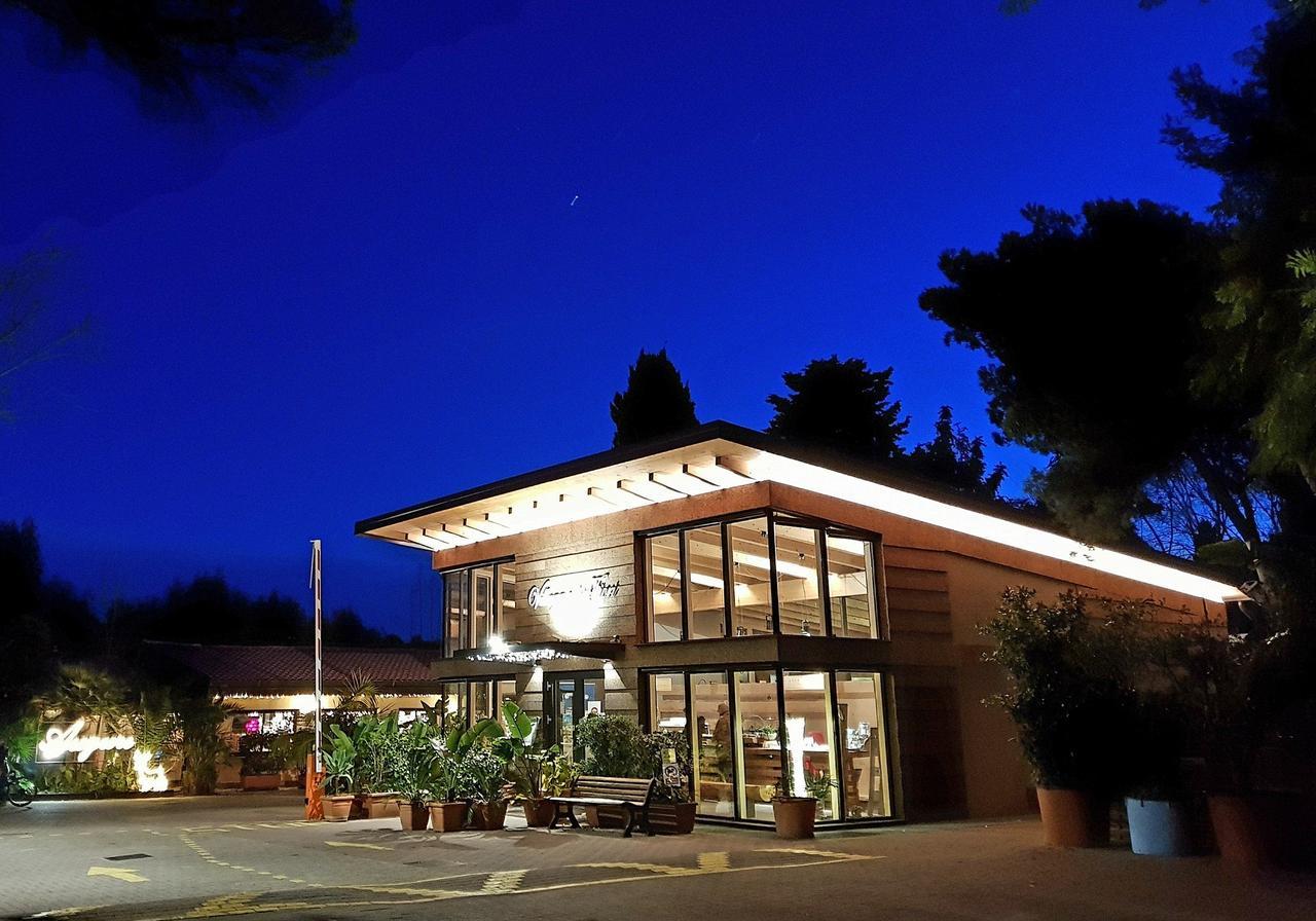 Villaggio Dei Fiori Campsite 4*